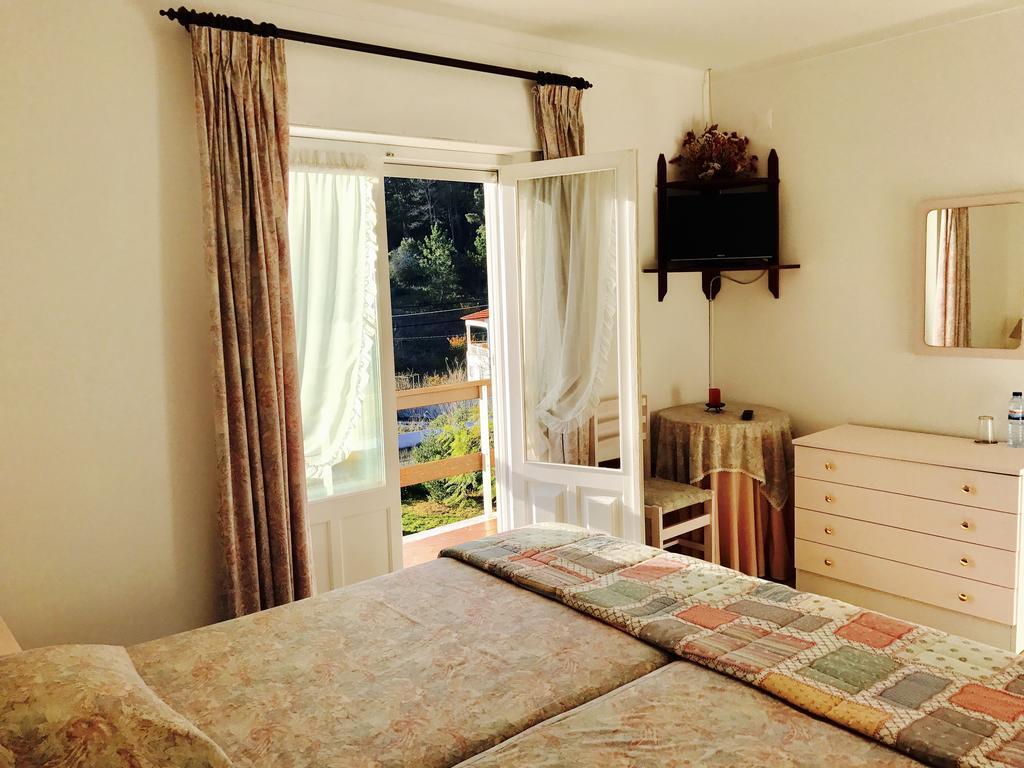 Porto Monte Bed and Breakfast Maceira  Buitenkant foto